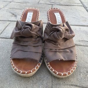 - Sugar hundreds women’s wedge heels size 9.5